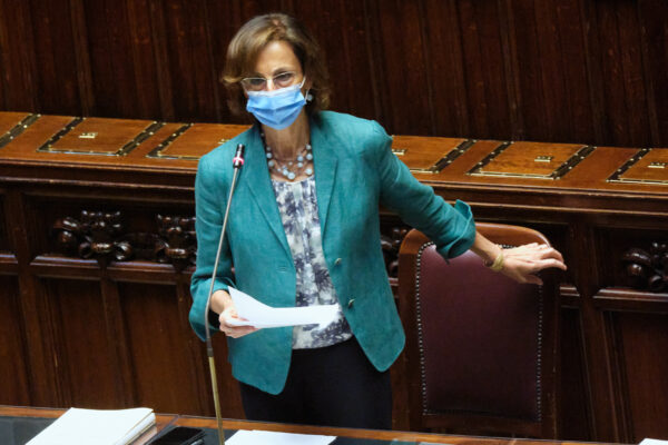 Foto Mauro Scrobogna /LaPresse
21-07-2021 Roma, Italia
Politica
Camera dei Deputati – informativa del Governo sul caso del carcere di Santa Maria Capua Vetere
Nella foto:  il Ministro della Giustizia Marta Cartabia

Photo Mauro Scrobogna /LaPresse
July 21, 2021  Rome, Italy
Politics
Chamber of Deputies – Government briefing on the case of the Santa Maria Capua Vetere prison
In the photo: the Minister of Justice Marta Cartabia