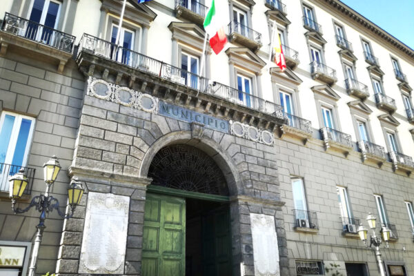 A Napoli servono progetti credibili, basta giochetti inutili A Napoli servono progetti credibili, basta giochetti inutili