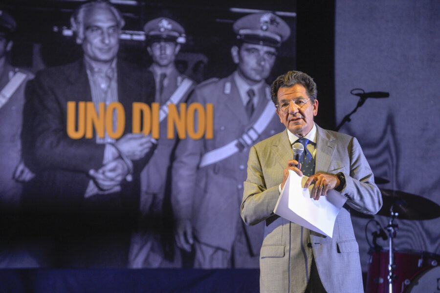 Dare la colpa delle violenze in carcere a Santi Consolo è falso e ingiusto