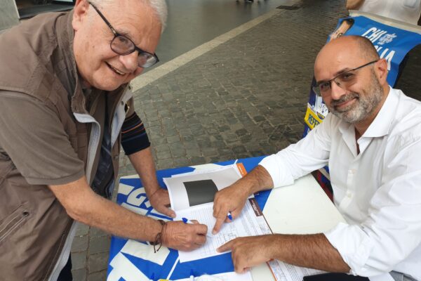 Con Marta Cartabia ‘amica del consumatore’, in campo anche il Codacons per il referendum sulla giustizia giusta. Parla Carlo Rienzi Con Marta Cartabia ‘amica del consumatore’, in campo anche il Codacons per il referendum sulla giustizia giusta. Parla Carlo Rienzi