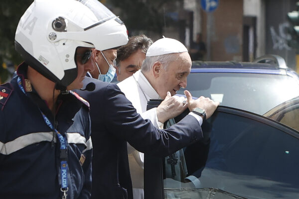 Papa Francesco dimesso, come sta il Pontefice Papa Francesco dimesso, come sta il Pontefice