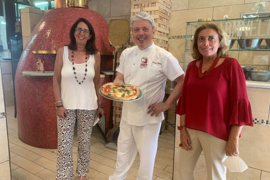 “Una Margherita per Alice”, l’iniziativa solidale della pizzeria Carmnella per i pazienti del Pausilipon e le loro famiglie