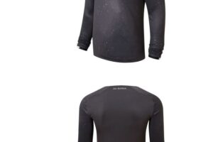 Roma, svelata con foto e video la nuova maglia dei giallorossi di Mourinho con il main sponsor da 12 milioni a stagione