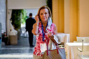 Elsa Fornero torna a Palazzo Chigi nella ‘task force’ di Draghi: sgarbo a Salvini, Quota 100 addio? Elsa Fornero torna a Palazzo Chigi nella ‘task force’ di Draghi: sgarbo a Salvini, Quota 100 addio?