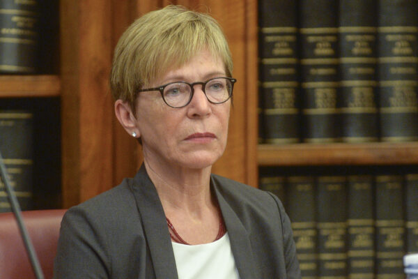 Milena Gabanelli si difende: “Ho visto le celle, non do numeri a caso” Milena Gabanelli si difende: “Ho visto le celle, non do numeri a caso”