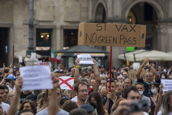 MILANO MANIFESTAZIONE NO GREEN PASS