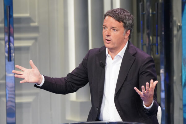 Renzi indagato, ora i Pm cercano un possibile reato… Renzi indagato, ora i Pm cercano un possibile reato…