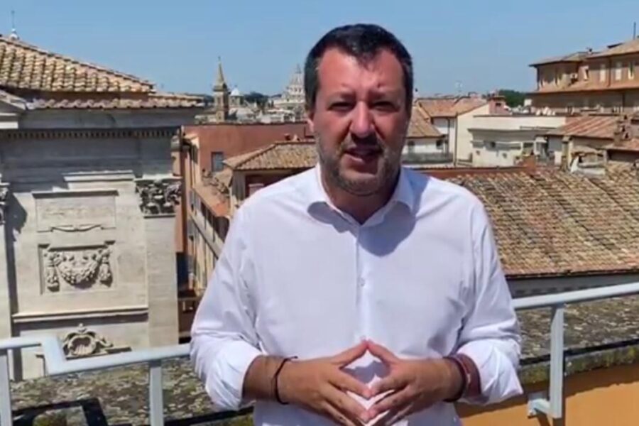 Che vuole dire Salvini con quel video: uccidere gli africani è legittimo?