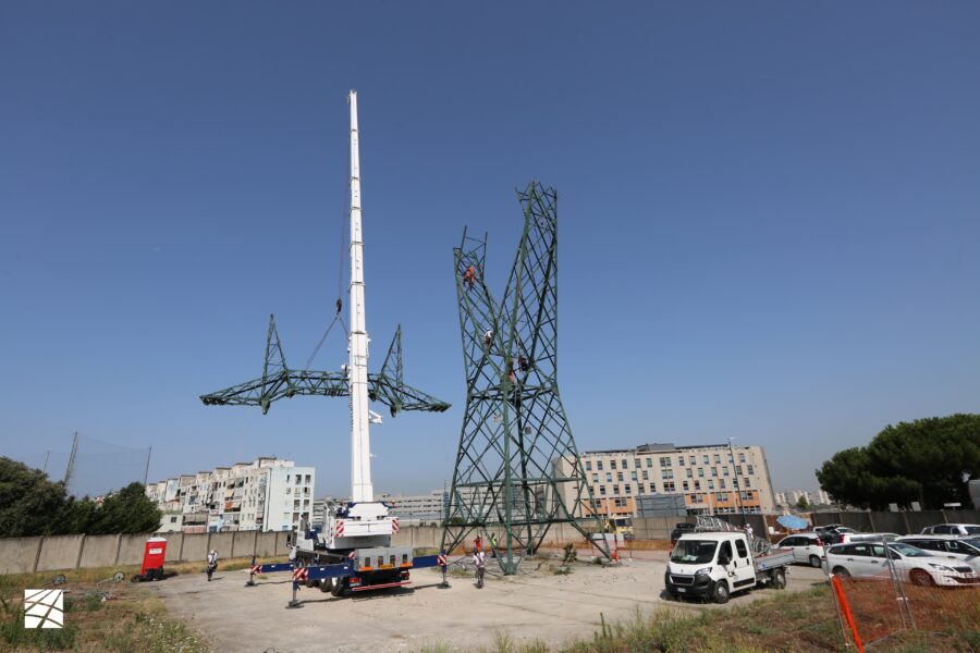 Terna avvia a Napoli la demolizione dei tralicci della linea elettrica Castelluccia – San Sebastiano