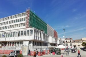 Santa Maria Capua Vetere, nuove regole in Tribunale: gli avvocati entrano solo da un ingresso secondario