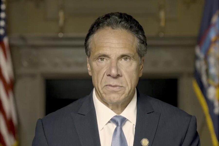 Cuomo alla sbarra, Biden vuole le dimissioni del governatore di New York: “Molestatore seriale”