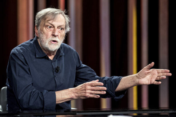 Foto Roberto Monaldo / LaPresse
10-06-2018 Roma 
Politica
Trasmissione tv "Mezz’ora in più"
Nella foto Gino Strada

Photo Roberto Monaldo / LaPresse
10-06-2018 Rome (Italy)
Tv program "Mezz’ora in più"
In the photo Gino Strada
