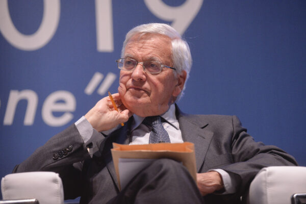 “Senza Mezzogiorno l’Italia non ripartirà”, il presidente di Svimez boccia la svolta nordista di Conte “Senza Mezzogiorno l’Italia non ripartirà”, il presidente di Svimez boccia la svolta nordista di Conte