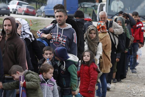 Emergenza Afghanistan, candidati sindaci di Napoli in coro: “Massimo impegno per accogliere famiglie afghane”