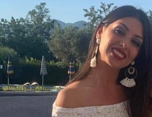 “Hai ancora tanto amore da dare”, gli auguri di mamma Teresa alla sua Alessandra che lotta tra la vita e la morte