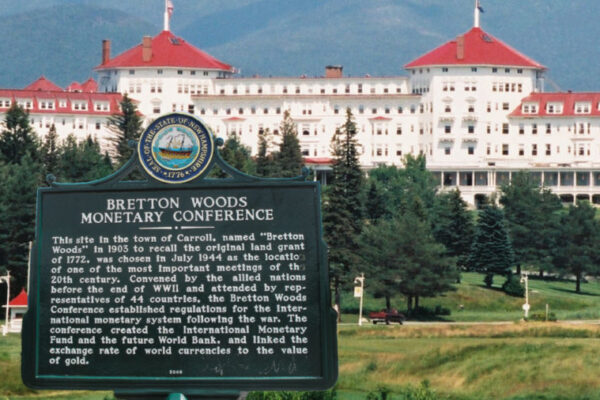 Accordi di Bretton Woods, 50 anni dopo la stabilità del sistema monetario è ancora lontana