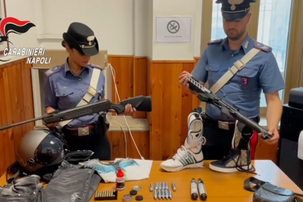 Trans e due netturbini feriti, denunciata la gang che si divertiva a sparare con mitragliatrici ad aria compressa