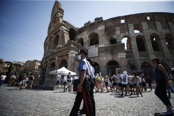 Ferragosto sicuro, potenziati i controlli in città e sul litorale. Il primo bilancio degli interventi