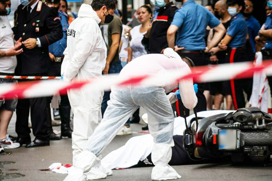 Lotta alla camorra, l’appello di don Rosario Petrone: “Basta slogan, servono scuole e lavoro”