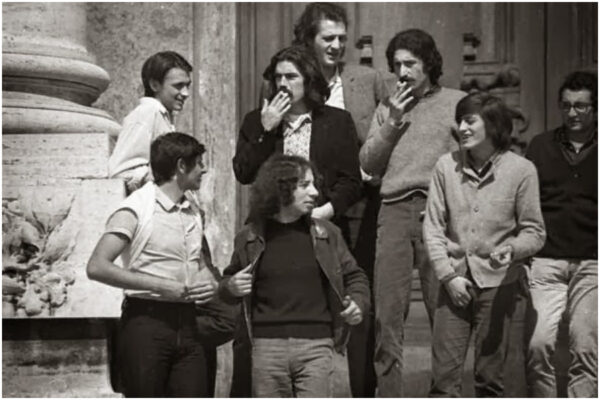 Chi era Paolo Ramundo, artista e rivoluzionario: Il ‘Capinera’ che diede il via con gli Uccelli al ’68 italiano