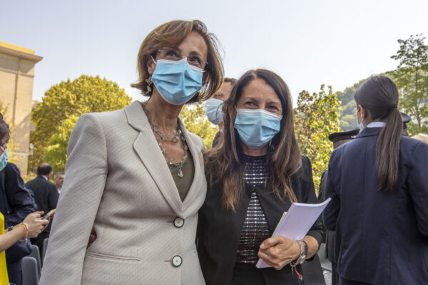MARTA CARTABIA MINISTRO DELLA GIUSTIZIA
EGLE POSSETTI RAPPRESENTANTE DELLE VITTIME DEL PONTE MORANDI MARTA CARTABIA MINISTRO DELLA GIUSTIZIA
EGLE POSSETTI RAPPRESENTANTE DELLE VITTIME DEL PONTE MORANDI