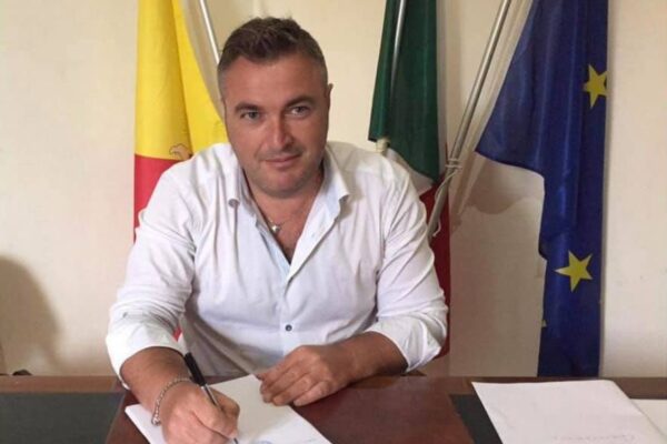 Salvatore Lupo, fermato l’ex suocero per l’omicidio di Ferragosto: ucciso in un bar per questioni economiche