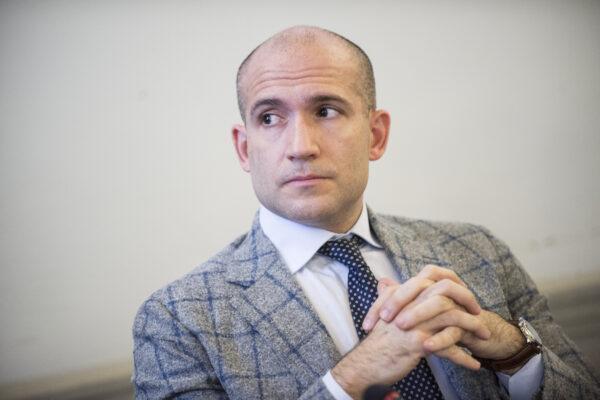 “Mi candido al Csm per le toghe davvero libere, magistratura deve svincolarsi da pressioni e condizionamenti”, parla il giudice Savarese