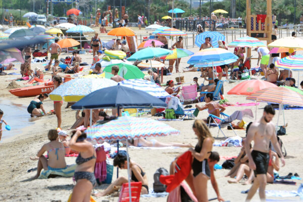 CALDO RECORD, AFA CALURA, BAGNANTI, SPIAGGIA, OMBRELLONI