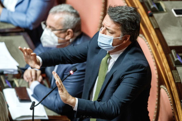 La furia di Renzi contro Pm e Csm: sempre agli ordini delle correnti