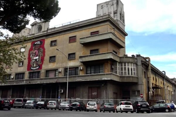 Rimessa Ragusa, dopo 4 anni la Raggi la rivuole ma al Comune costa 5 milioni in più…