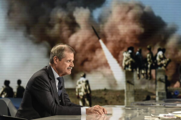 “Addio a Kabul un disastro, ma era una guerra figlia di un’altra epoca”, parla l’ambasciatore Massolo “Addio a Kabul un disastro, ma era una guerra figlia di un’altra epoca”, parla l’ambasciatore Massolo