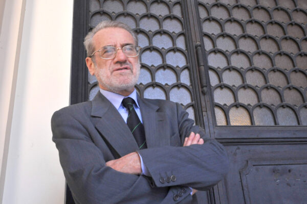 Intervista a Gian Enrico Rusconi: “Per il dopo Merkel, Scholz è un usato sicuro” Intervista a Gian Enrico Rusconi: “Per il dopo Merkel, Scholz è un usato sicuro”