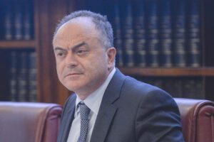 Editto di Gratteri contro il Riformista: “Non leggete i giornali che mi criticano”