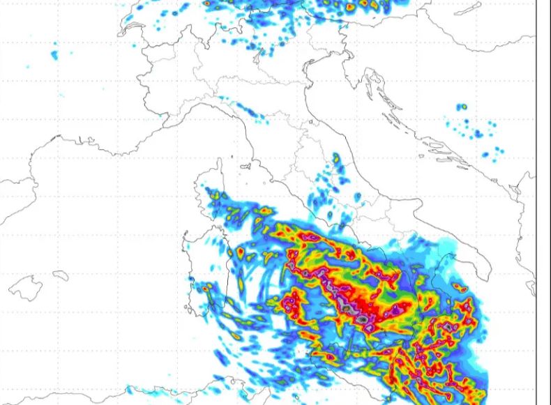 Vortice mediterraneo in arrivo sul Sud Italia, piogge e venti sulla Campania