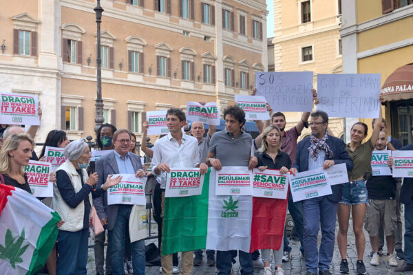 Referendum cannabis, verso il sì alla proroga per la raccolta firme