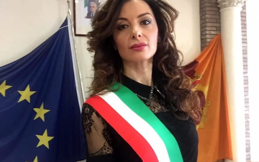 Michetti come Federica Sciarelli, alla ricerca della candidata scomparsa Benevento: “È irrintracciabile”