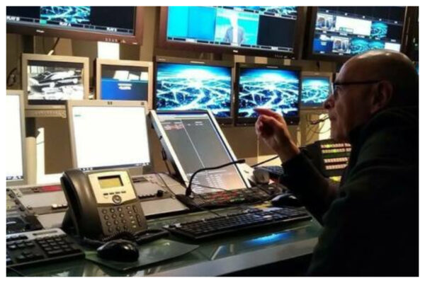 Trovato morto in casa il regista tv Massimo Manni: si indaga per omicidio