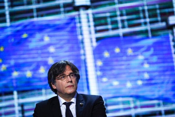 Caso Puigdemont, la rabbia di Craxi: “La giustizia invade la politica”
