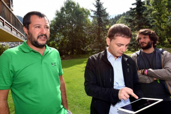 Luca Morisi lascia Salvini e la Lega: addio al creatore della ‘Bestia’ social