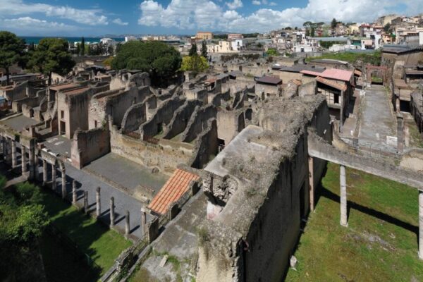 “Gli ozi di Ercole. Materia e corpi tra antico e moderno”, aperte le prenotazioni