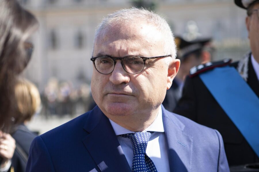 Chi è Claudio Palomba, il nuovo prefetto di Napoli chiamato a risollevare una città allo sbando