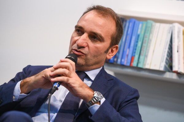 Chi è Stefano Lo Russo, nuovo sindaco di Torino: il “secchione” che ha battuto Damilano