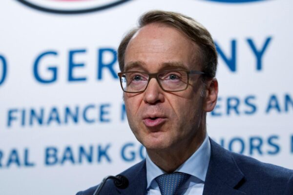 Lascia l’anti Draghi Weidmann, largo alle colombe nella Bce