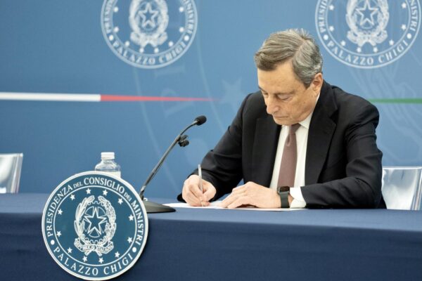 Taglio delle tasse e pensioni: ecco che cosa non convince della manovra