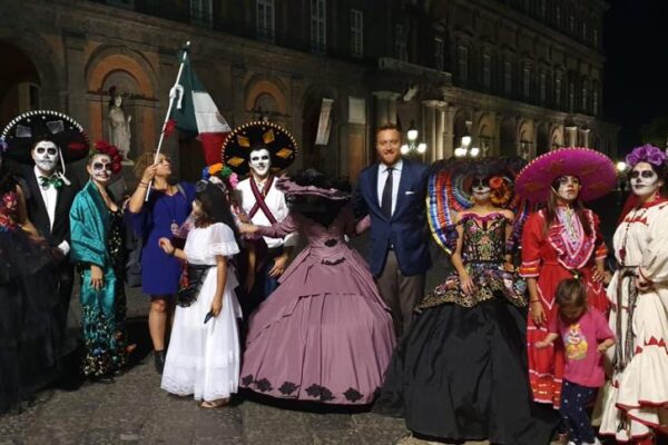 Napoli come il Messico, alla mostra di Frida Kahlo il 2 novembre celebrazione per El dia de los Muertos