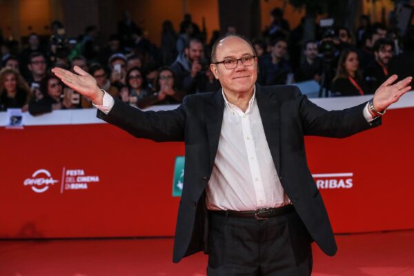 Stefano Colarieti / LaPresse
Spettacolo
Roma, 31.10.2017, Auditorium Parco della Musica, 12° edizione: Festa del Cinema di Roma, red carpet film ‘Borotalco’
nella foto: Carlo Verdone
Foto Stefano Colarieti / LaPresse
Entertainment
Roma, 31.10. 2017, Auditorium Parco della Musica, 12th edition: Rome Film Festival, red carpet ”Borotalco’ in the picture: Carlo Verdone Stefano Colarieti / LaPresse
Spettacolo
Roma, 31.10.2017, Auditorium Parco della Musica, 12° edizione: Festa del Cinema di Roma, red carpet film ‘Borotalco’
nella foto: Carlo Verdone
Foto Stefano Colarieti / LaPresse
Entertainment
Roma, 31.10. 2017, Auditorium Parco della Musica, 12th edition: Rome Film Festival, red carpet ”Borotalco’ in the picture: Carlo Verdone