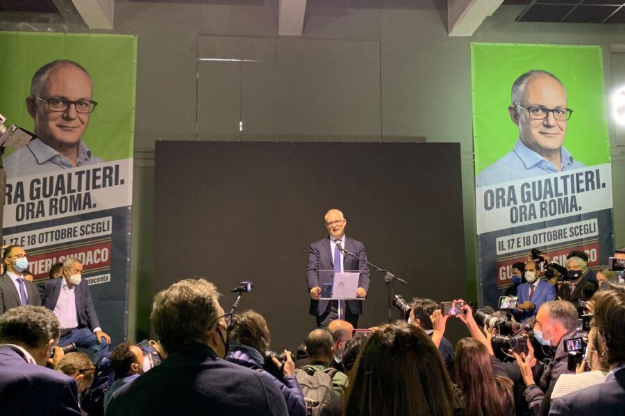 Gualtieri trionfa a Roma, flop Michetti al ballottaggio: “Al lavoro per rilanciare la Capitale”