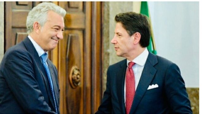 Arcuri indagato, l’ex commissario di Conte nei guai per la fornitura di mascherine