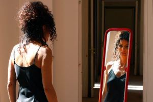 “Io vivo per te”, lo short film sul Gaslighting