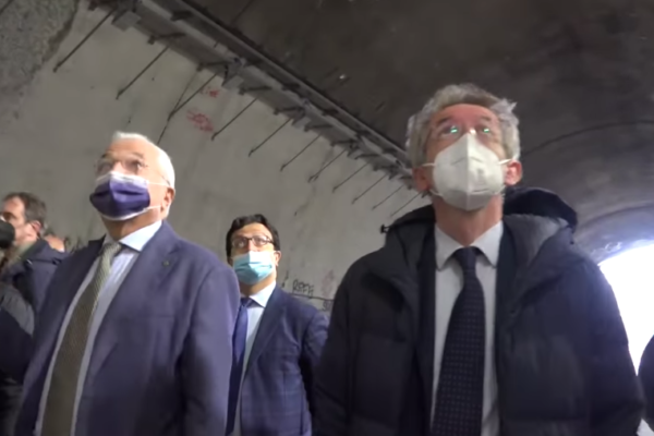 Riapre la Galleria Quattro Giornate, Manfredi: “In 60 ore risolto un problema che si trascinava da mesi”